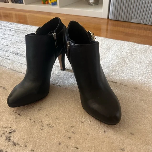 Vince Camuto Shoes Vince Camuto Poshmark